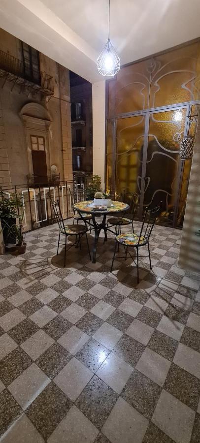 Ballaro Guest House Палермо Екстер'єр фото